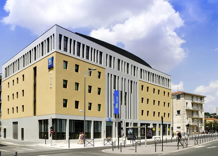 Ibis Budget Gare De Poitiers photo